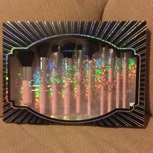 💖NWT 10 Piece Brush Set